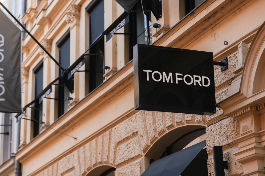 Estée Lauder to Buy Tom Ford in $2.8 Billion Deal